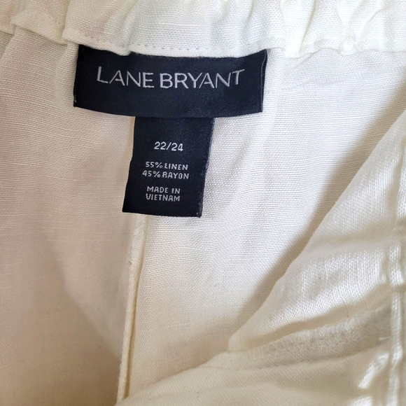 LB Linen Shorts w/Tie - Picture 2 of 3